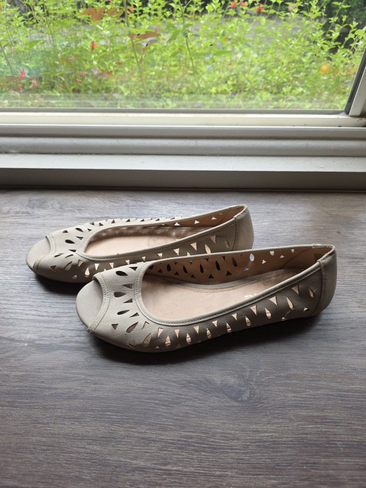 American Eagle Flats, Size 9 1/2 W
