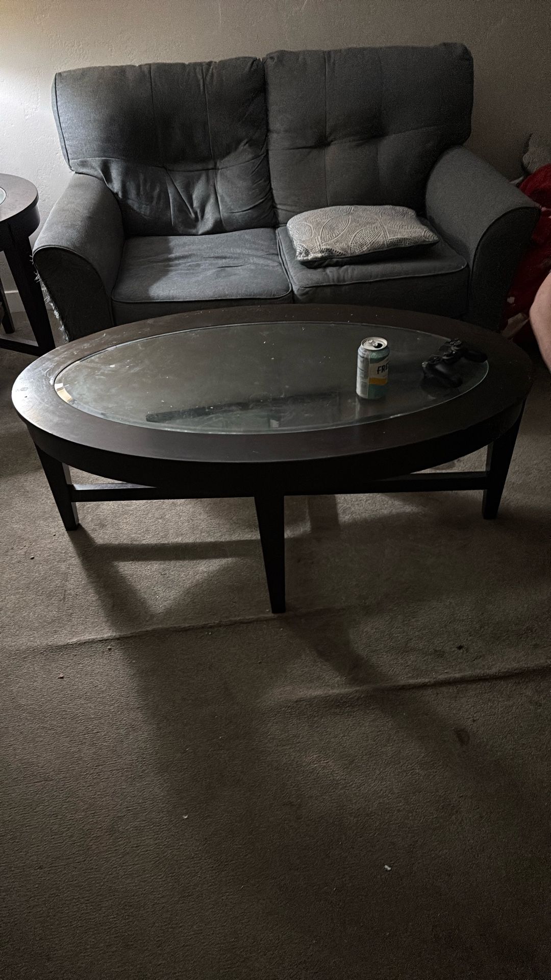 Table With Matching End Tables