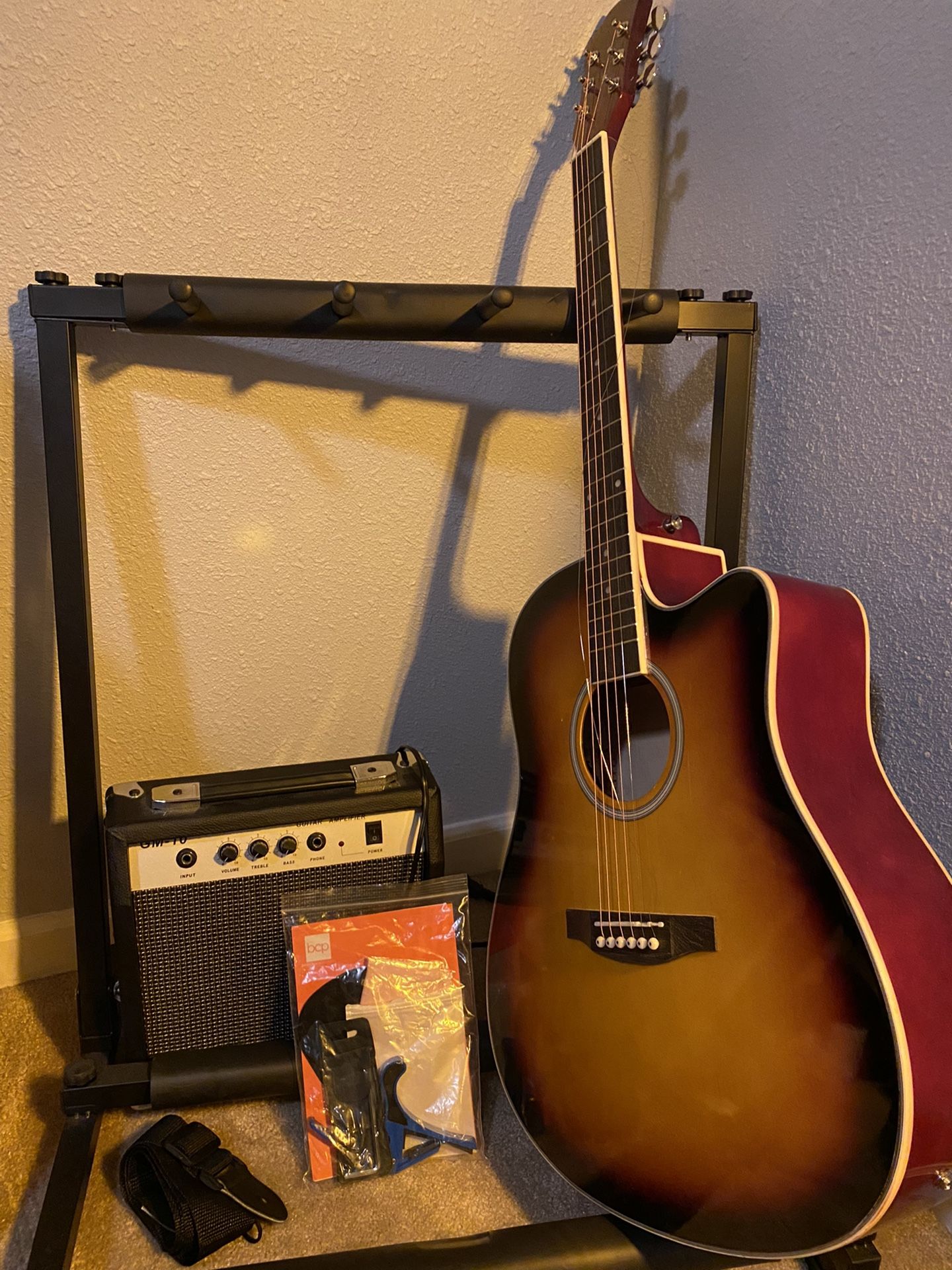 Acoustic Guitar Package