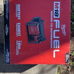 M18 Milwaukee Air Compressor Tool New