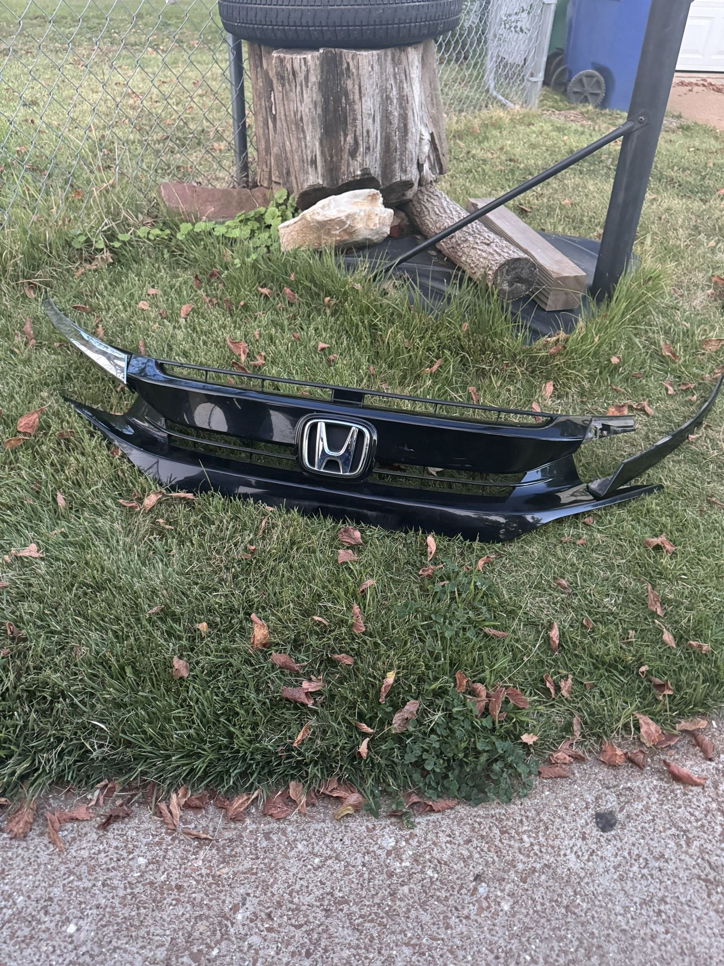 Honda Civic 2018 Sport Hatchback Front Grill