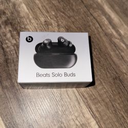 Beats Solo Buds