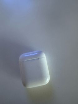 AirPods (2nd Gen)