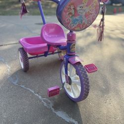 Tricycle Girls