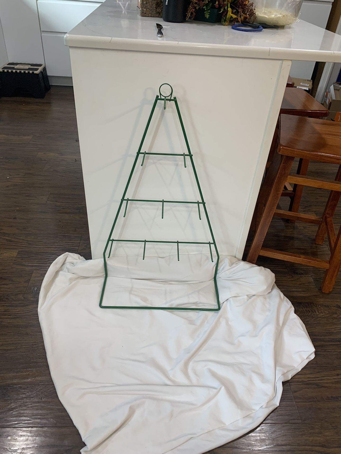 Ornament Christmas Tree Stand