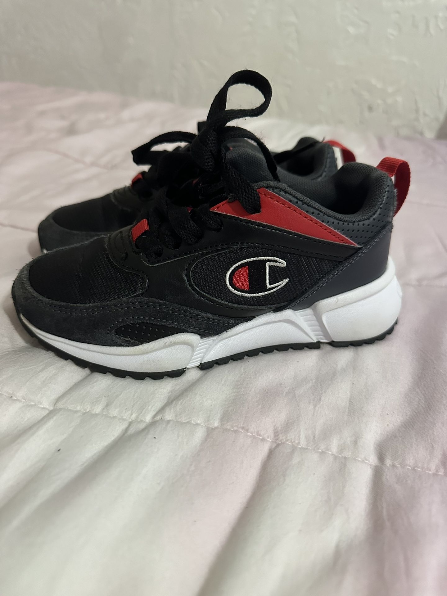 Boys Sneakers Size 11