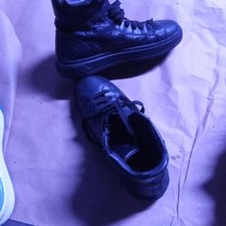 Louis Vuitton High Top