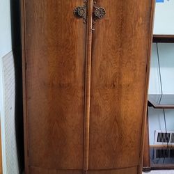 Wardrobe, English