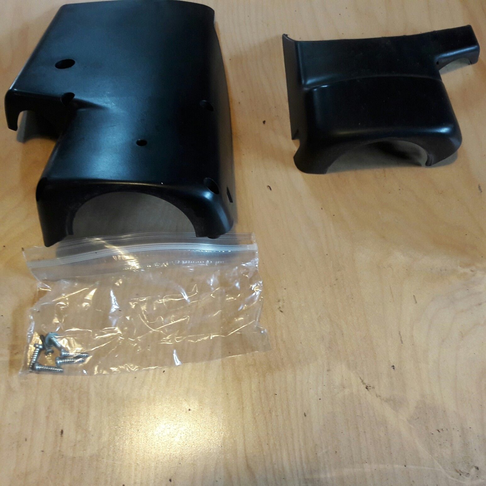1976 Datsun 280z steering column clam shell bezel