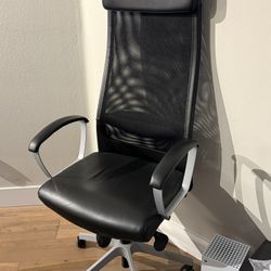 Barely Used High Back Desk Chair