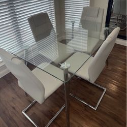 LARGE SILVER DINING TABLE!! 💯 