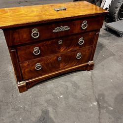 Antique Dressers