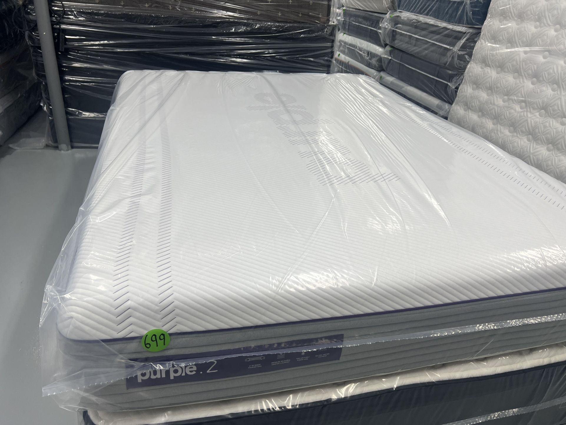 QUEEN SIZE PURPLE .2 MATTRESS & BOX SPRING BED SET