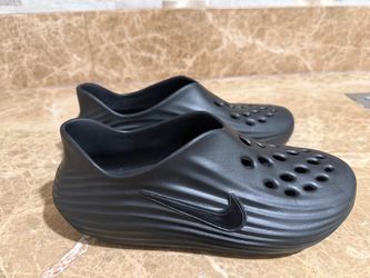 Nike Men’s ReactX Rejuven8 Clogs Black Men’s size 11 (Slightly used)