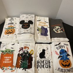 Disney Themed Halloween Kitchen Bathroom Towels for Sale in St. Petersburg FL OfferUp