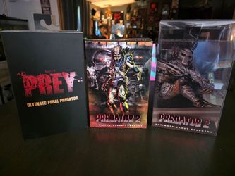 Neca Predator Figures