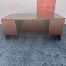 FREE FREE Office Desk Large With Filing Cabnet 