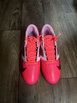 Nike Alpha Menace 4 Pro NRG Racer Pink/Grey Cleats HJ4568-600 Men’s Size 9 , 9.5 , 10 And 11