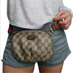Authentic Vintage Gucci GG Monogram Supreme Web Clutch Fanny Bum Waist Belt Crossbody Bag