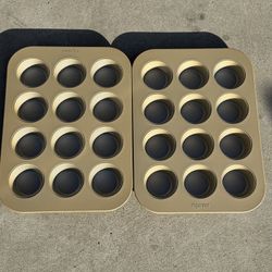 Muffin Pans (x2)