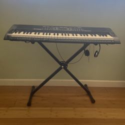 Keyboard With Stand 