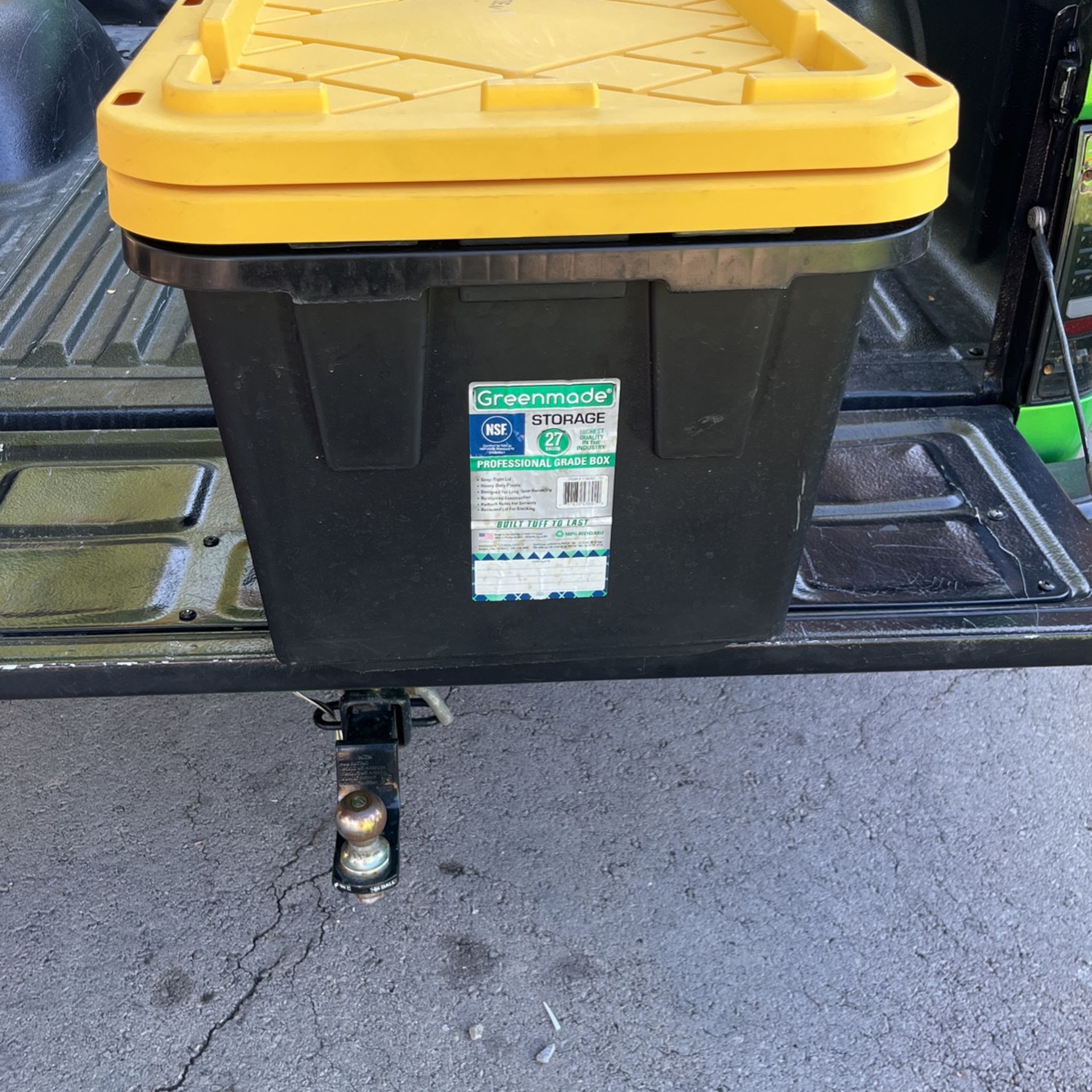 27 Gallon Storage Containers