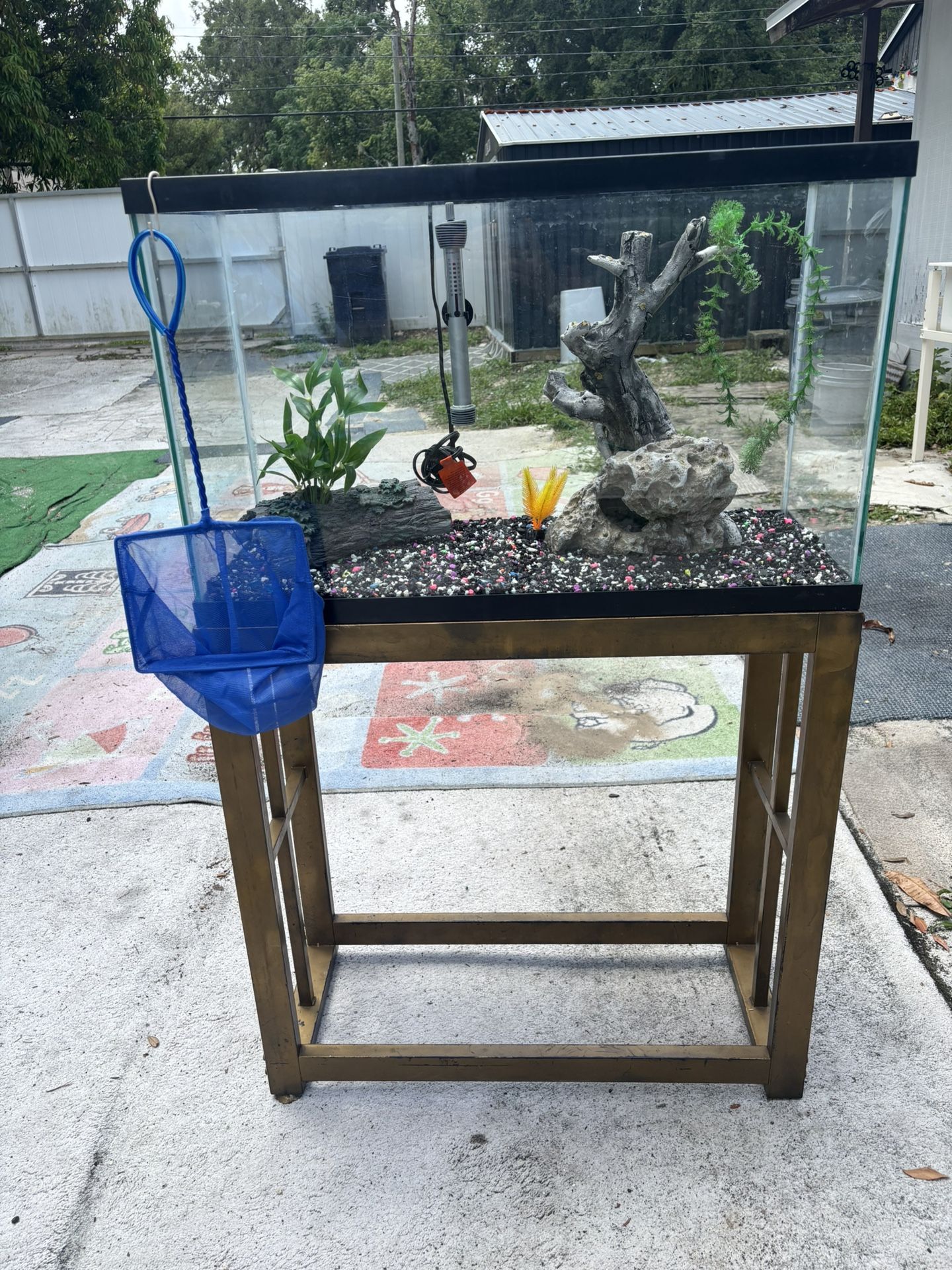 30 Gallons Fish Tank