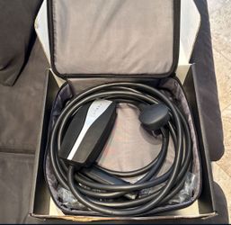 Tesla Mobile Connector home charger for Any Tesla Wall Tesla all models 240v