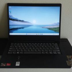 Lenovo Laptop Netbook Ultrabook Windows 11 Amd RyZen Amd Radeon. 14" 8gb Ram 1tb Hd And Charger