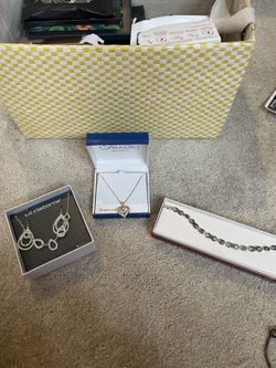 Jewelry Lot
