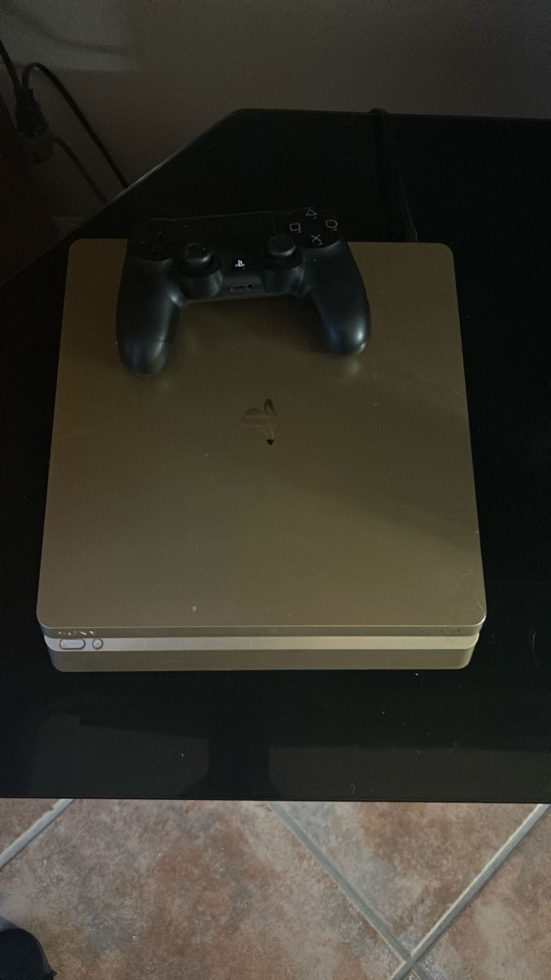 PlayStation 4 Gold