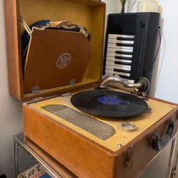 Vintage Geib Of Chicago Antique Crank Handle Record Player 