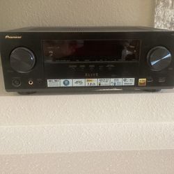 Home Theater Audio/Video Receiver