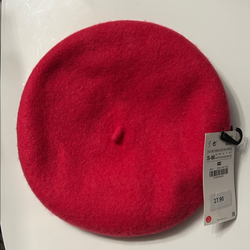 100% wool Zara Beret (pink/hot pink)