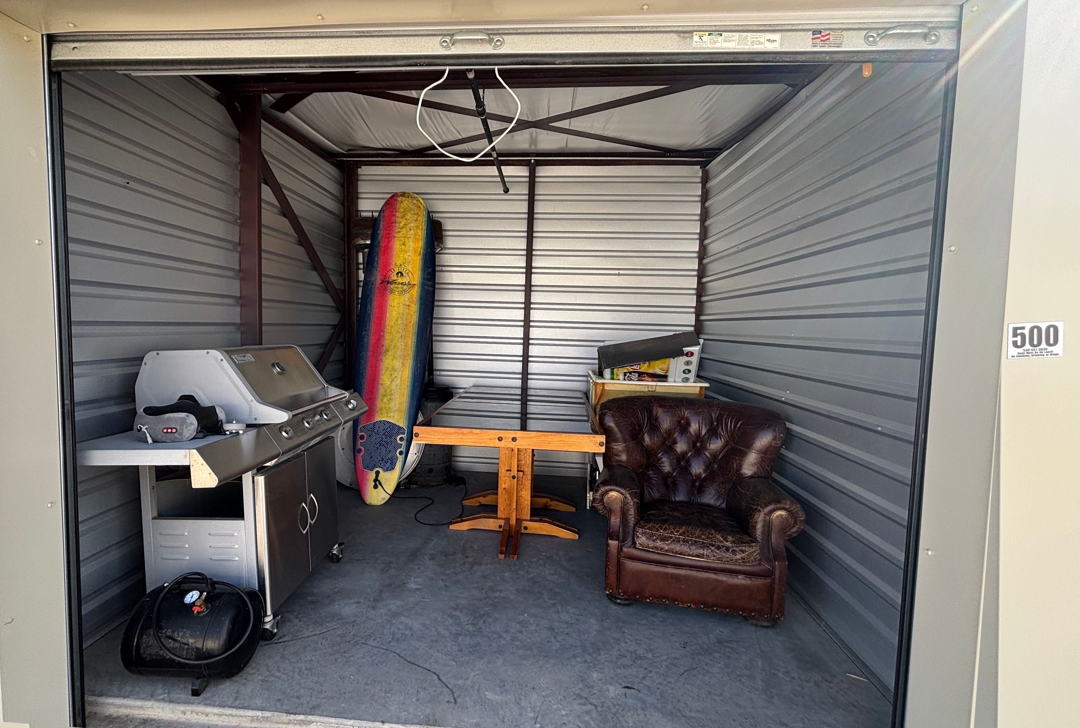 Auction Unit 500 6/21 - Chair, Dining Table, Furniture, Lawn Equipment, Table, Tools