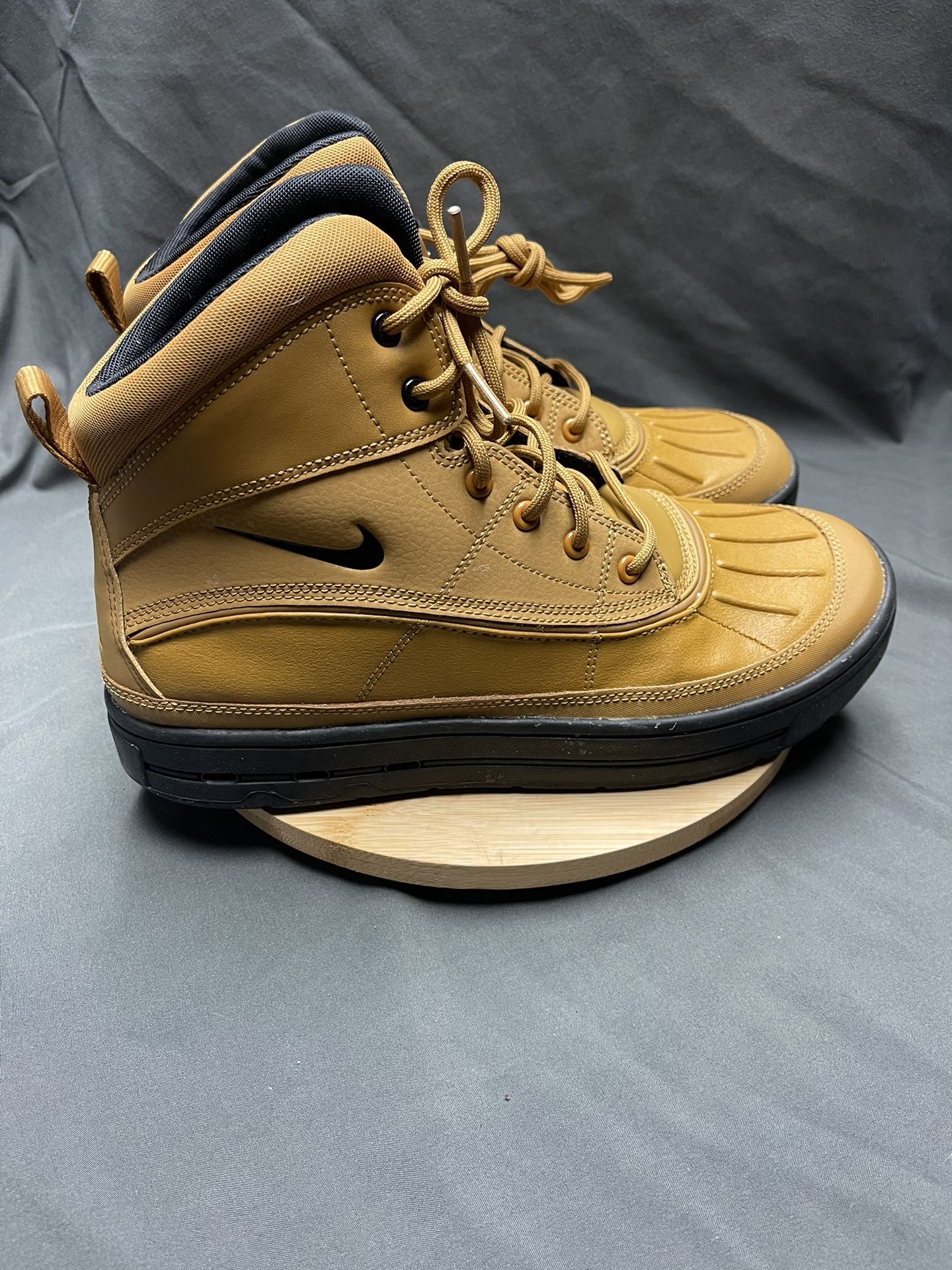 Big Kids Nike Woodside 2 High Acg - Size 7Y