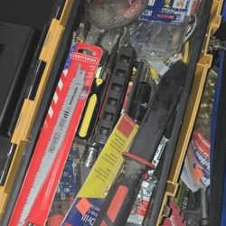 Big BUNDLE Of Misc Items Selling Together SEE All Pics