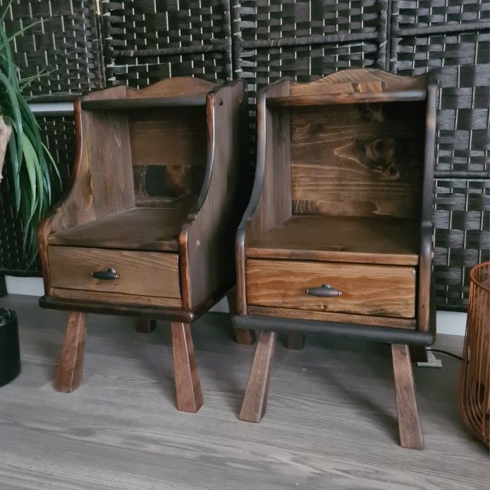 *Restored* Vintage Ethan Allen Ole' Tavern Antiqued Pine Americana Nighstands