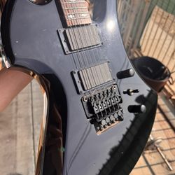 BC Rich Mockingbird 