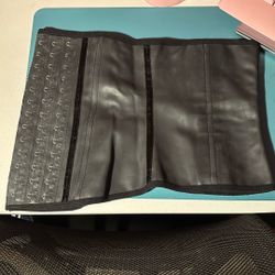 Waist Trainer
