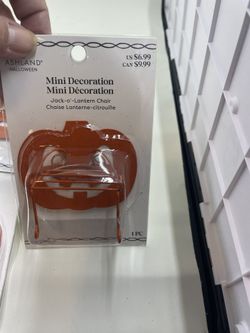 Mini Halloween Decorations