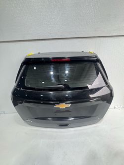 (1025) 17-22 Chevy Chevrolet Trax Liftgate 2017 2018 2019 2020 2021 2022