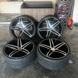 TIS 536 Staggered 20x8.5/20x10 | 5x114.3 40 offset rims 73.1mm bore set of 4 (seasonal tires)50-60% 