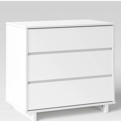 2 White 3 Drawer Dressers 