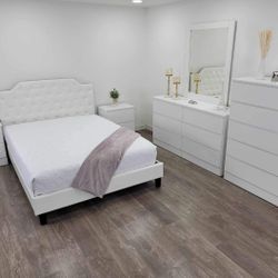 White Bedroom Set - Juego De Cuarto Color Blanco 