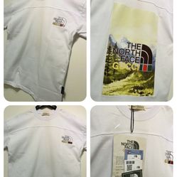 The North Face gucci  Mens Size Medium Shirt  