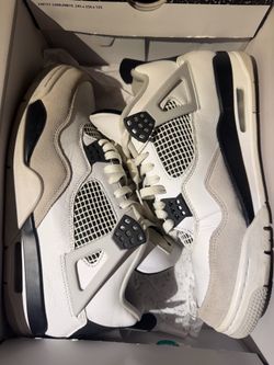 Jordan 4 military black