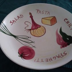 Large dinnerware dish/plate 