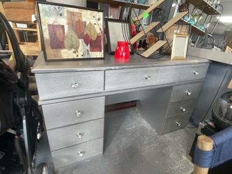 sliver dresser and mirror