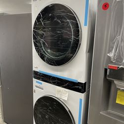 LG 27โ Washer And Dryer Stackable In White New Open Box
